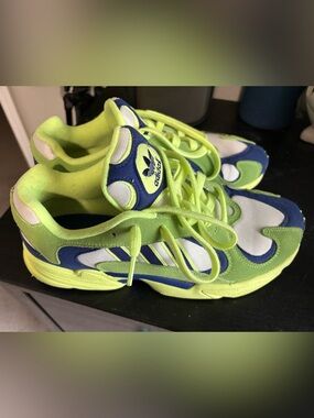 Adidas Yung-1 "Solar Green" (Style Code: EG2922), released in July 2019.